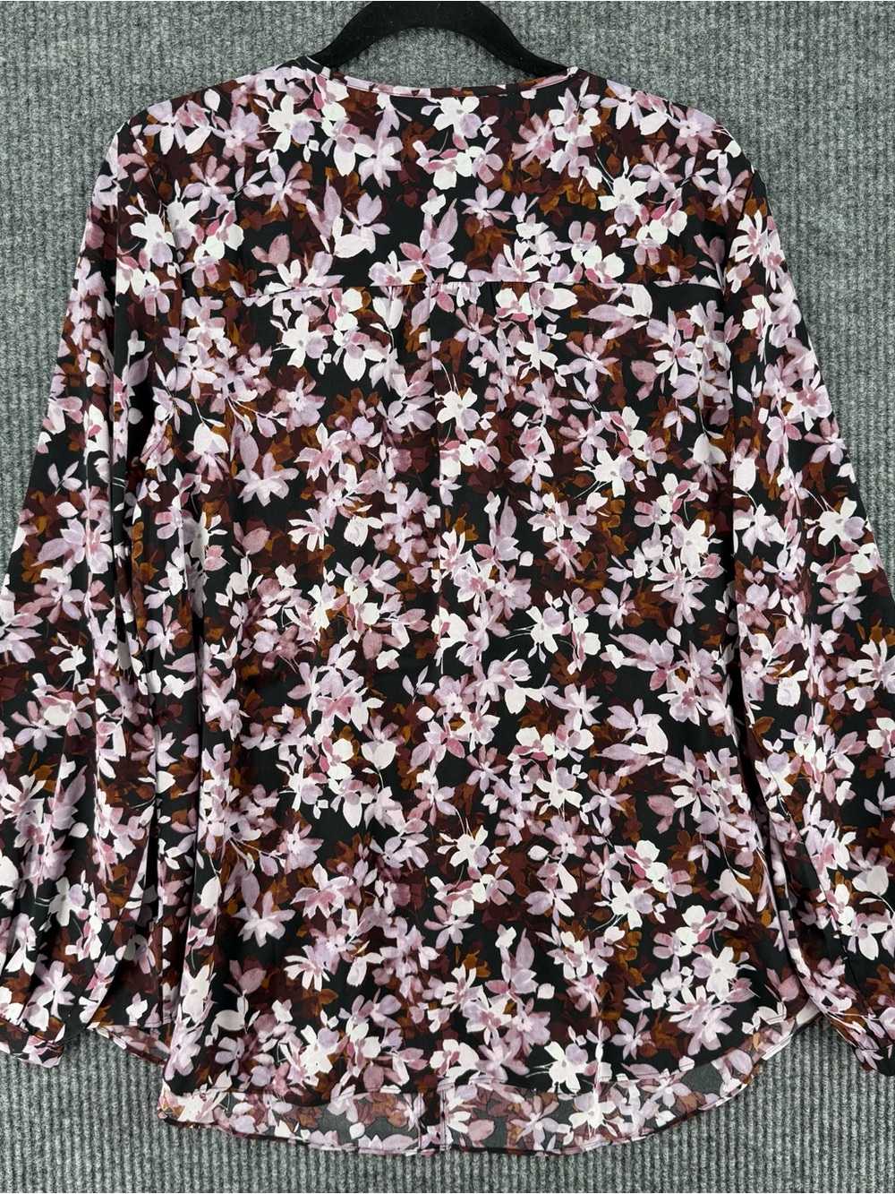 J. Jill Wearever womens blouse Large long sleeve button up career shirt flowers - Picture 3 of 10